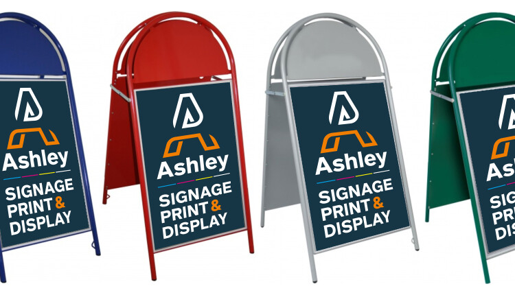 Pavement Signs, Forecourt Signs & A Boards